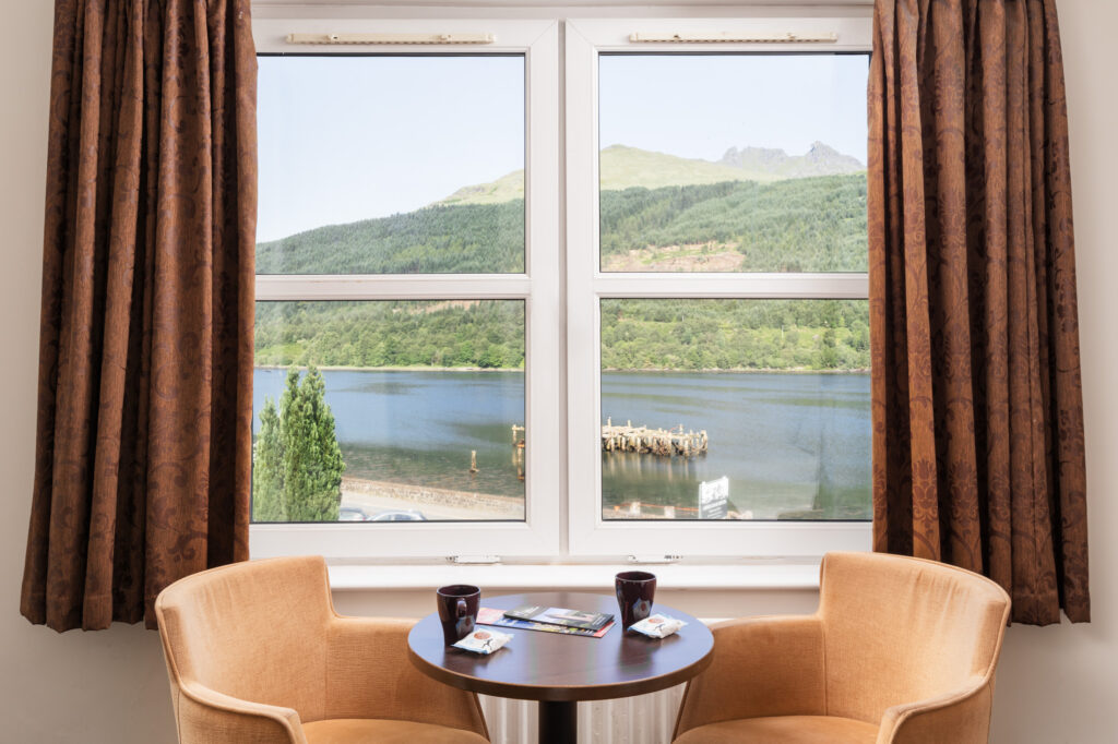 BedroomTwinLochView3