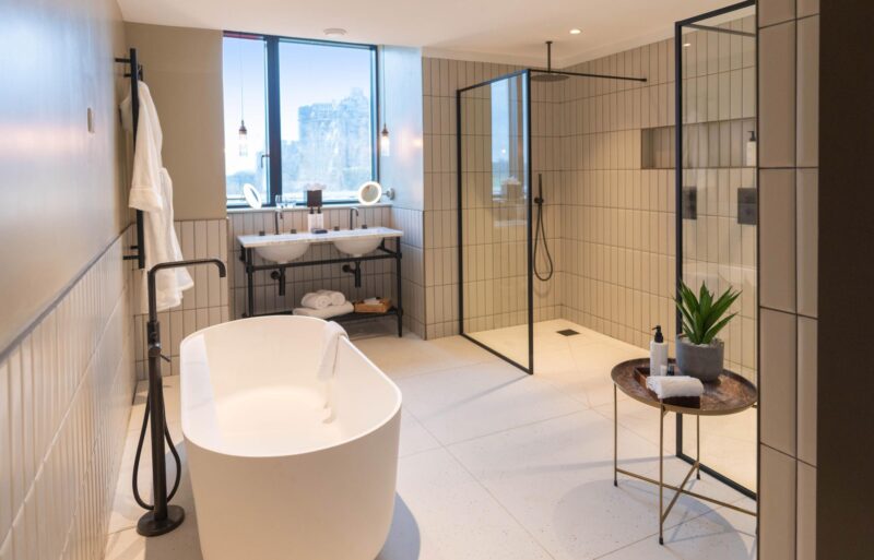 BAILIFFGATE031124-62