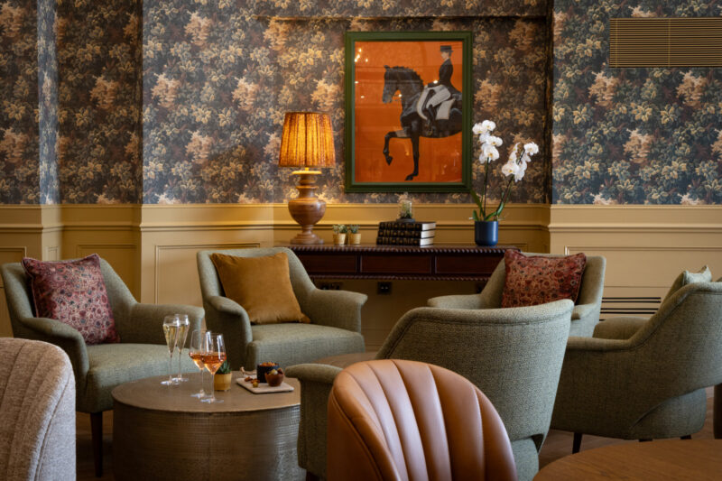 Bespoke – Bernwood F&B