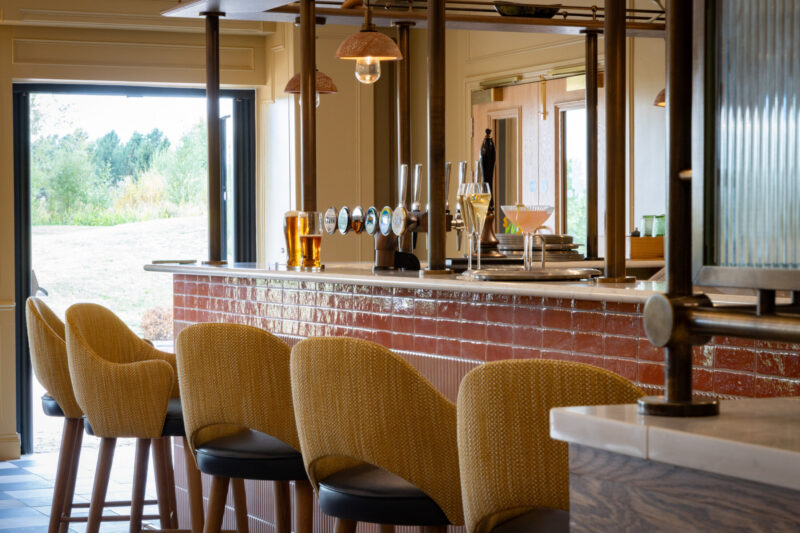 Bespoke – Bernwood Restaurant & Bar