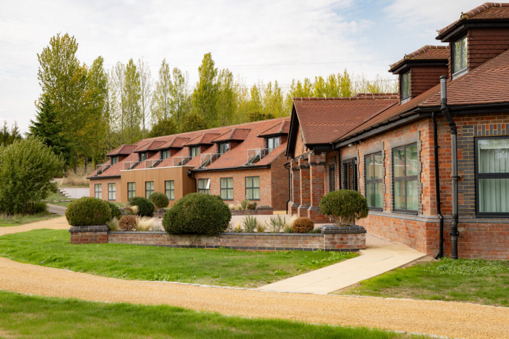 Bespoke – Bernwood Exteriors-37