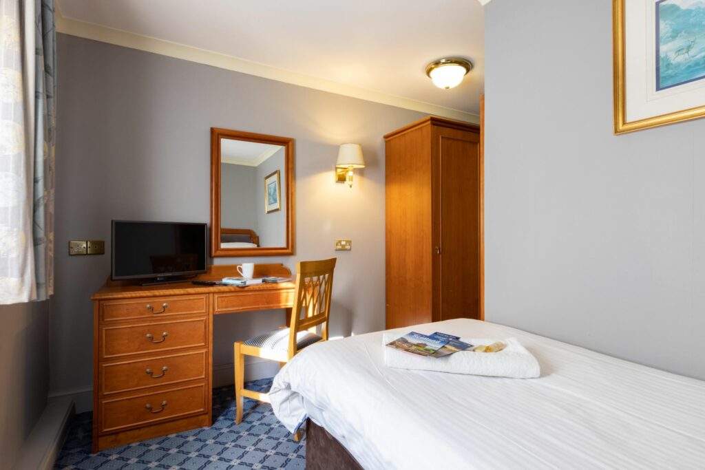 C&C The Highland-056