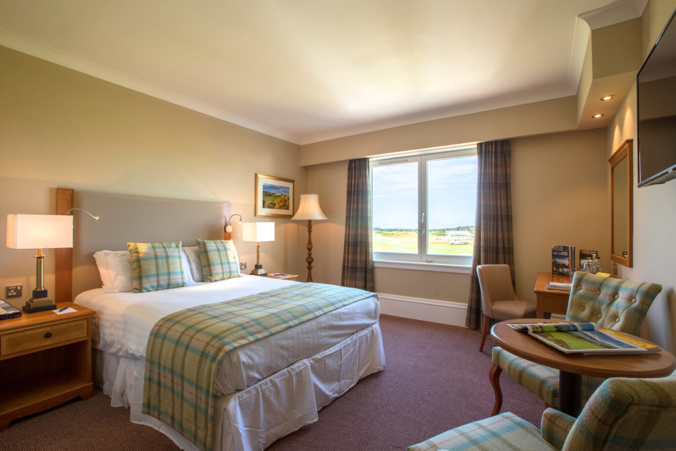 Breaks - Carnoustie Golf Hotel