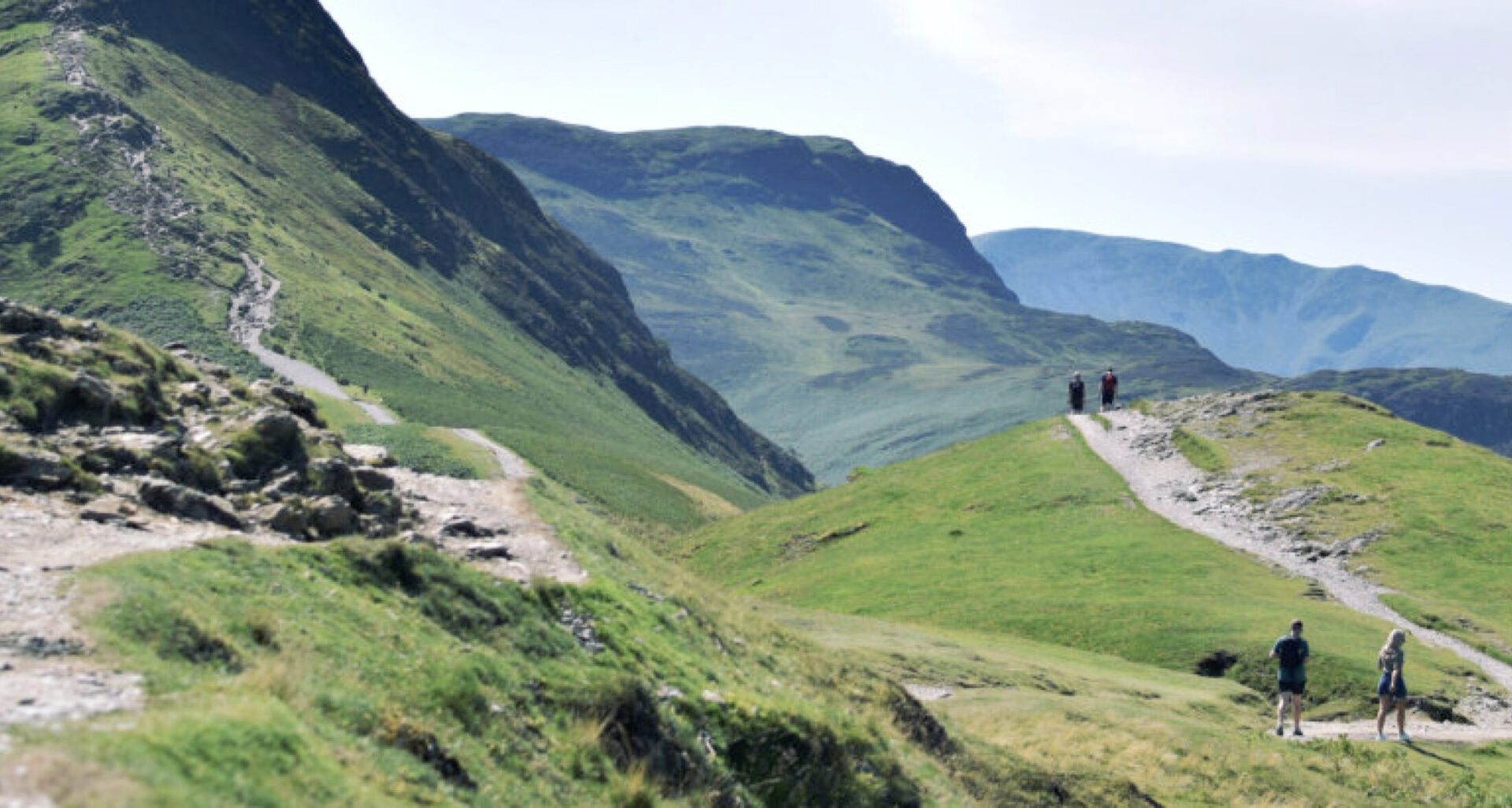 explore-and-stay-category-walking-getaways