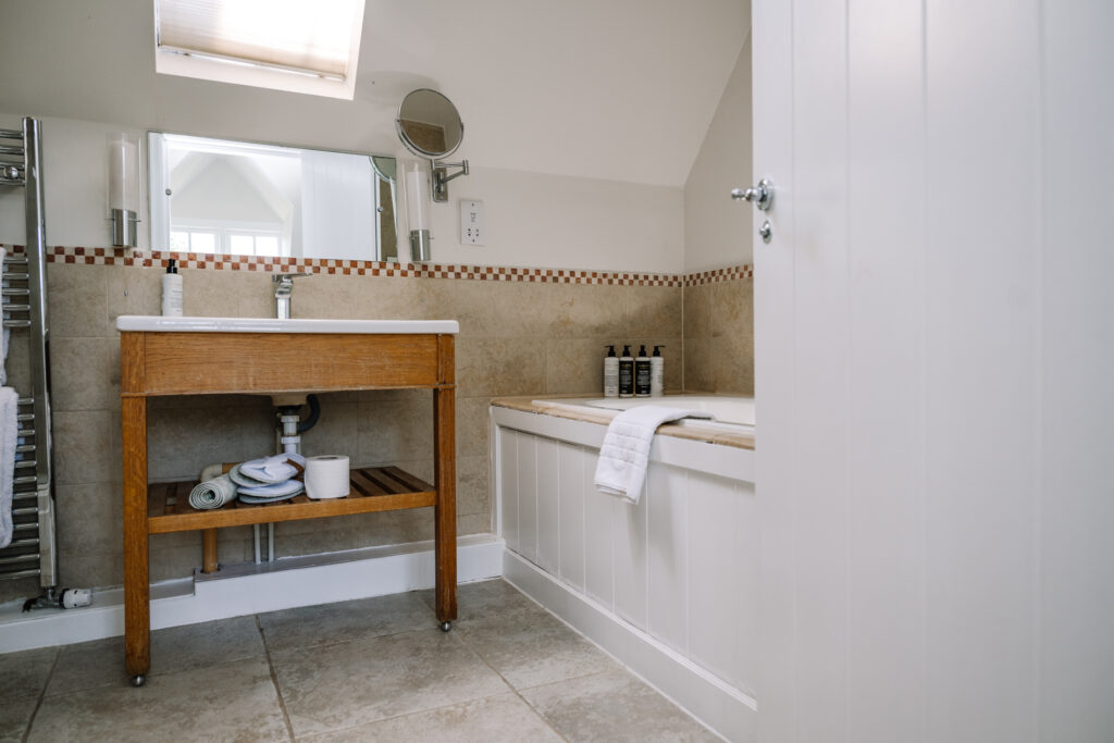 No33_CottageJuniorSuite-15