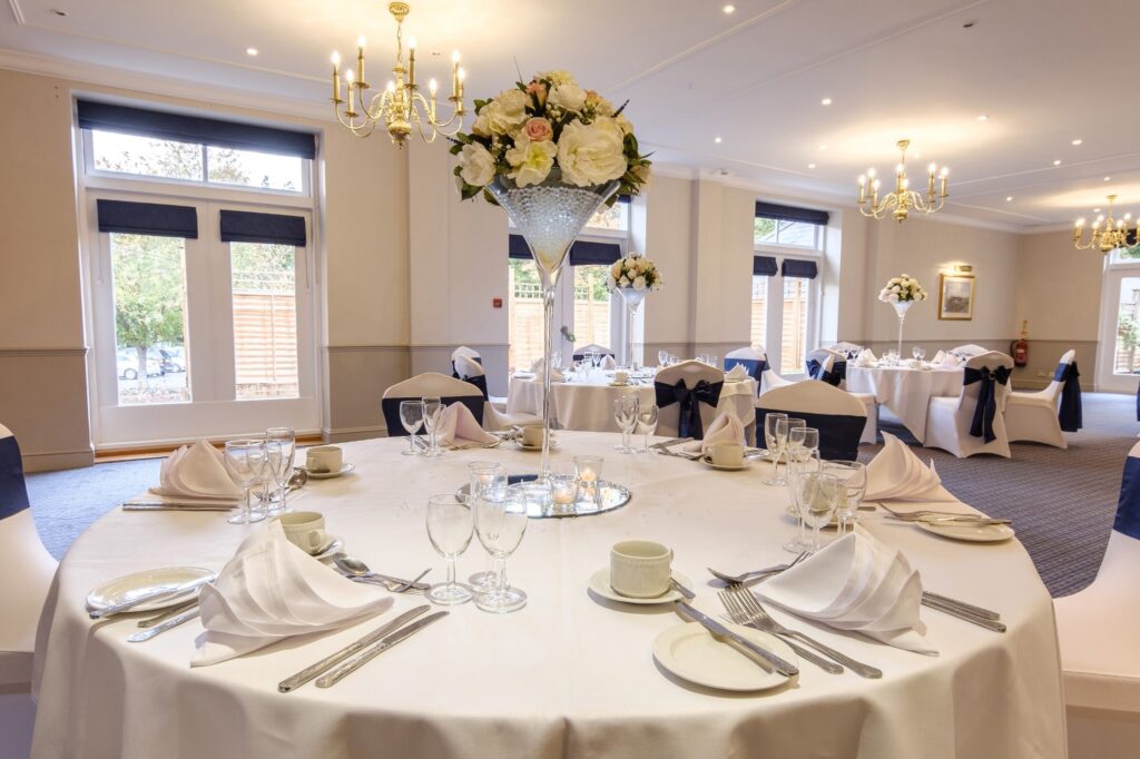 coulsdon-manor-1604597633_Wedding_table_