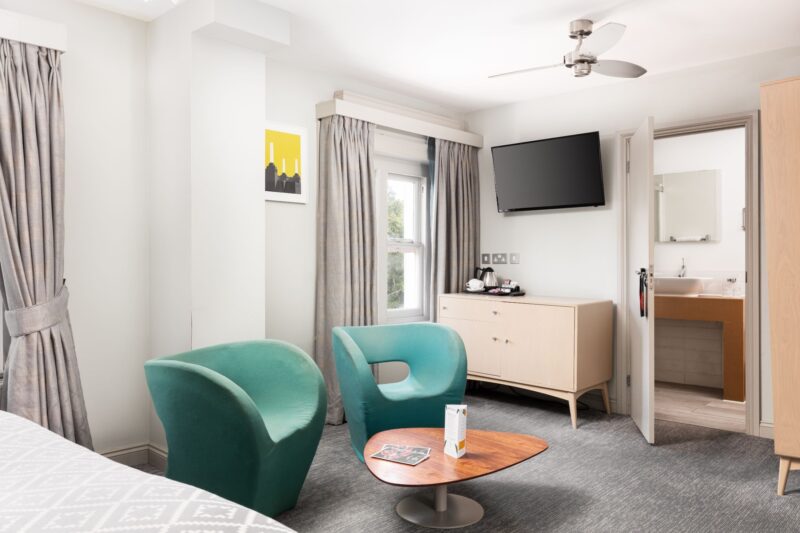 BedroomExecutiveDouble_3