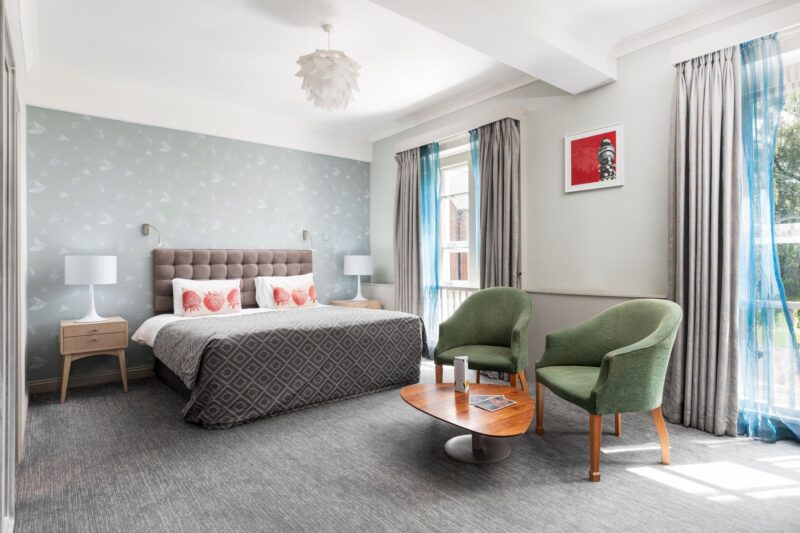 BedroomLuxuaryDouble_1