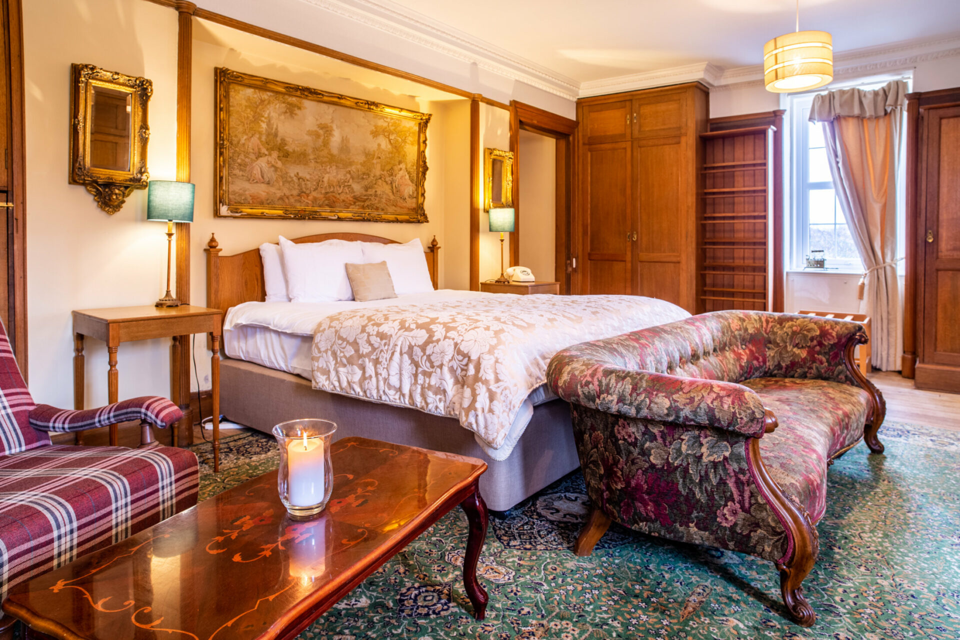 Castle suite (2)