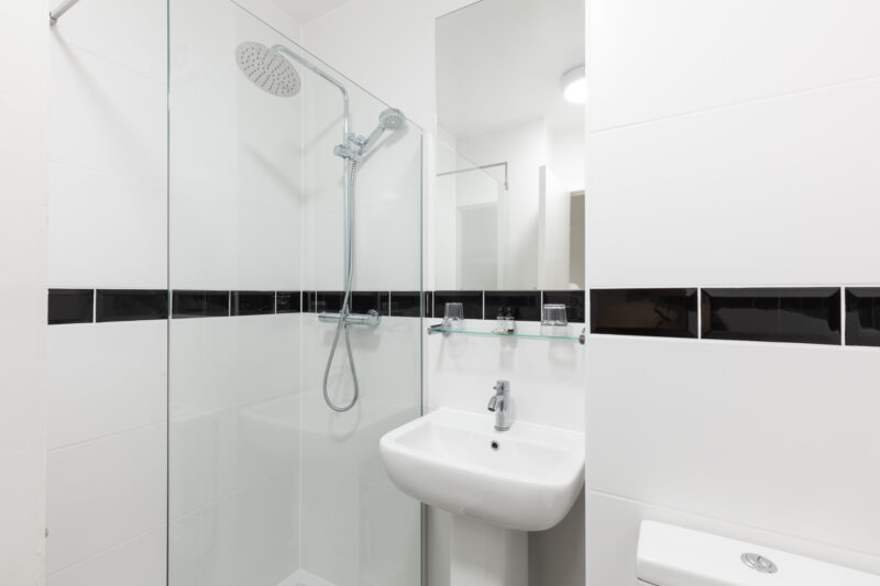 BedroomTwin_Bathroom