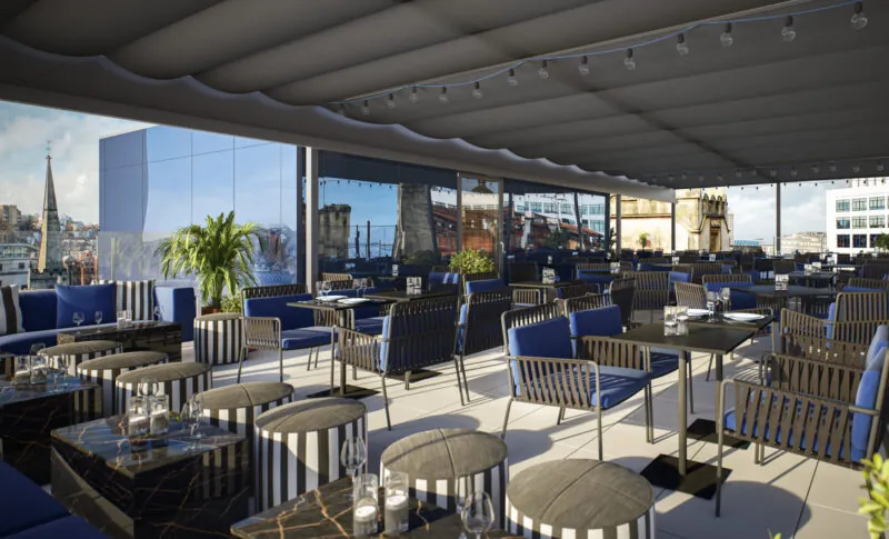 gotham_hotel_day_closedcanopy_25thFeb2022