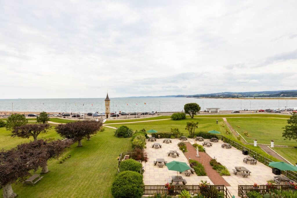 C&C The Imperial Exmouth -141-2