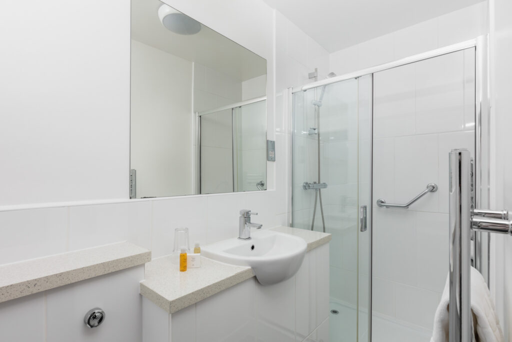 BedroomSingleBathroom