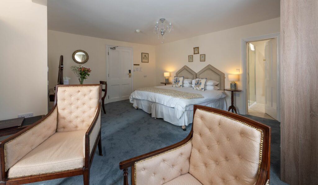 RG2-2600-Royal_Glen-50835 – Duchess Suite