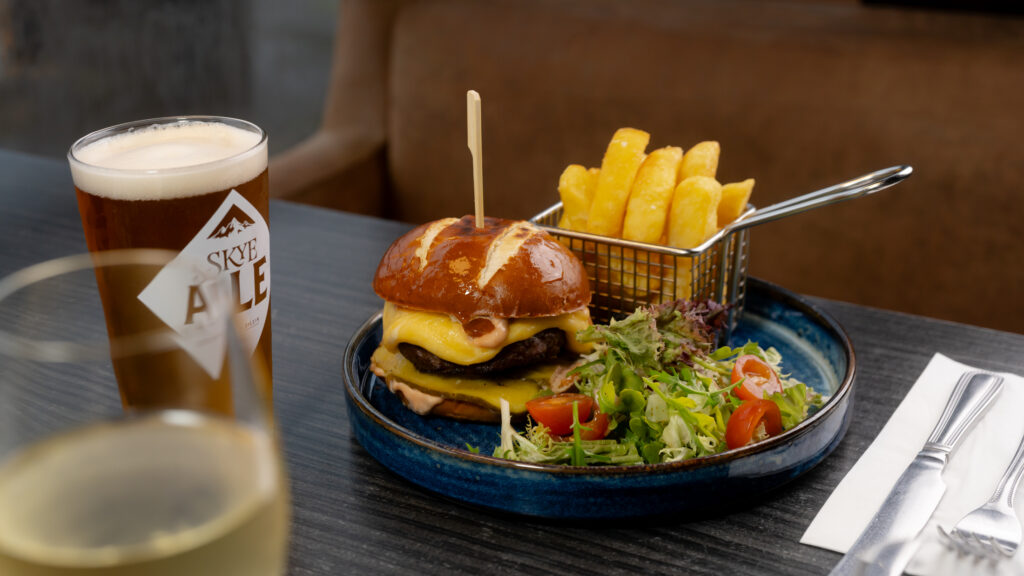 Skye Sligachan – Seumas’ Burger 1
