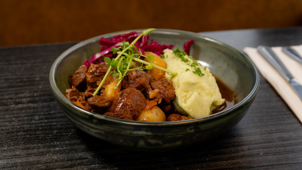 Skye Sligachan – Seumas’ Venison Stew 1