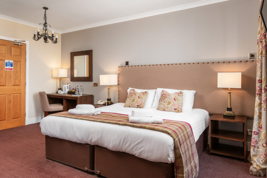 Deluxe Double Loch View