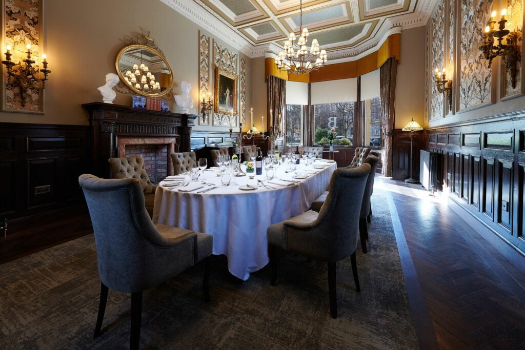 Bonham Dean Suite Lunch5521adj