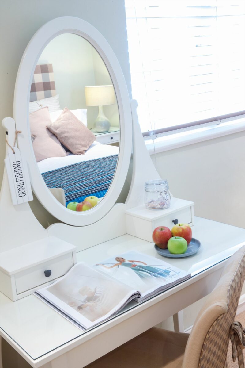 Bespoke – The Lugger-55